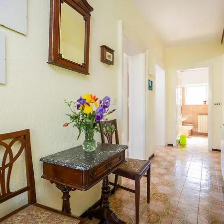 Apartment Beautiful In With Wifi *