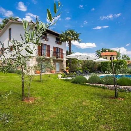 Beautiful In With Wifi Lovran